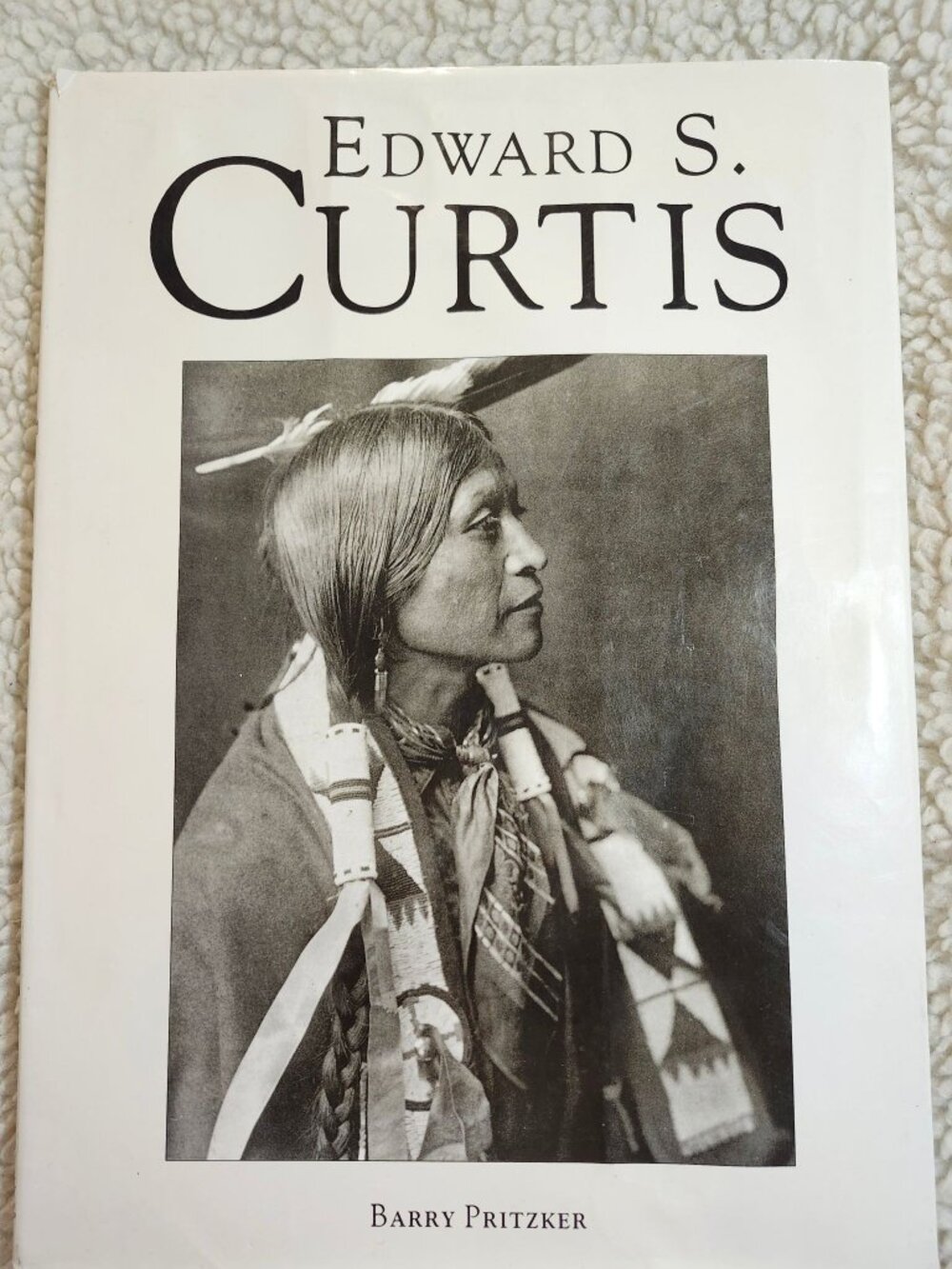 Edward S. Curtis Photography Book Barry Pritzker Hardcover Illustrated 1993